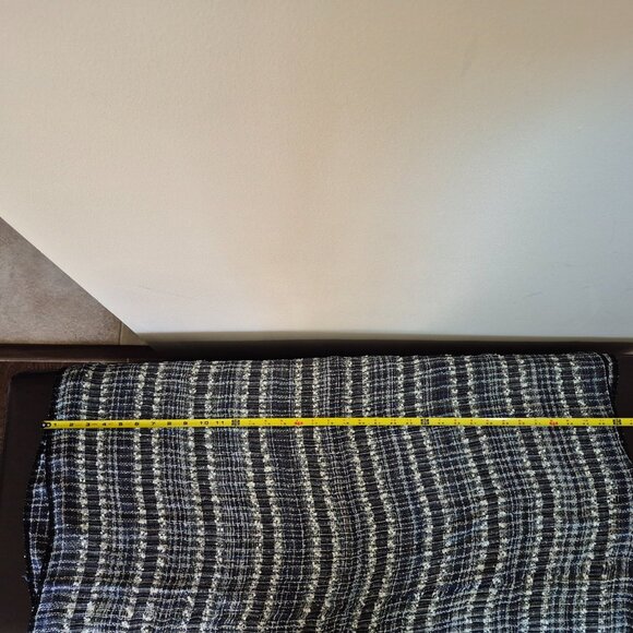 3/$25 scarf / wrap - Picture 9 of 10